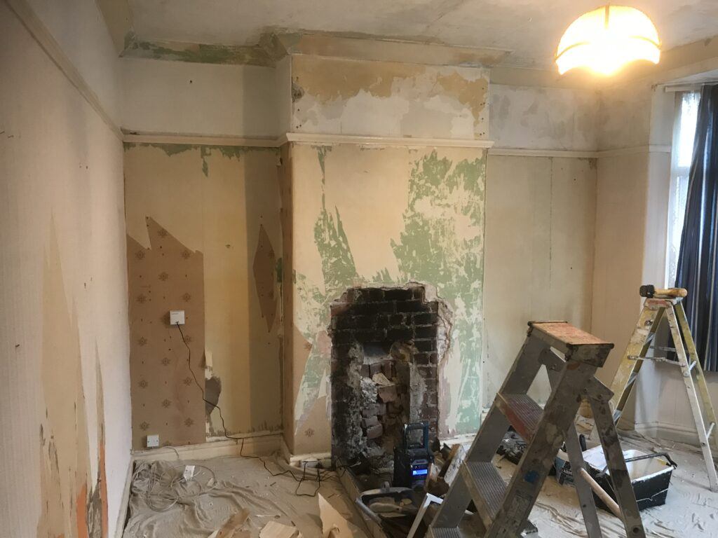 Wallpaper stripped of in room image