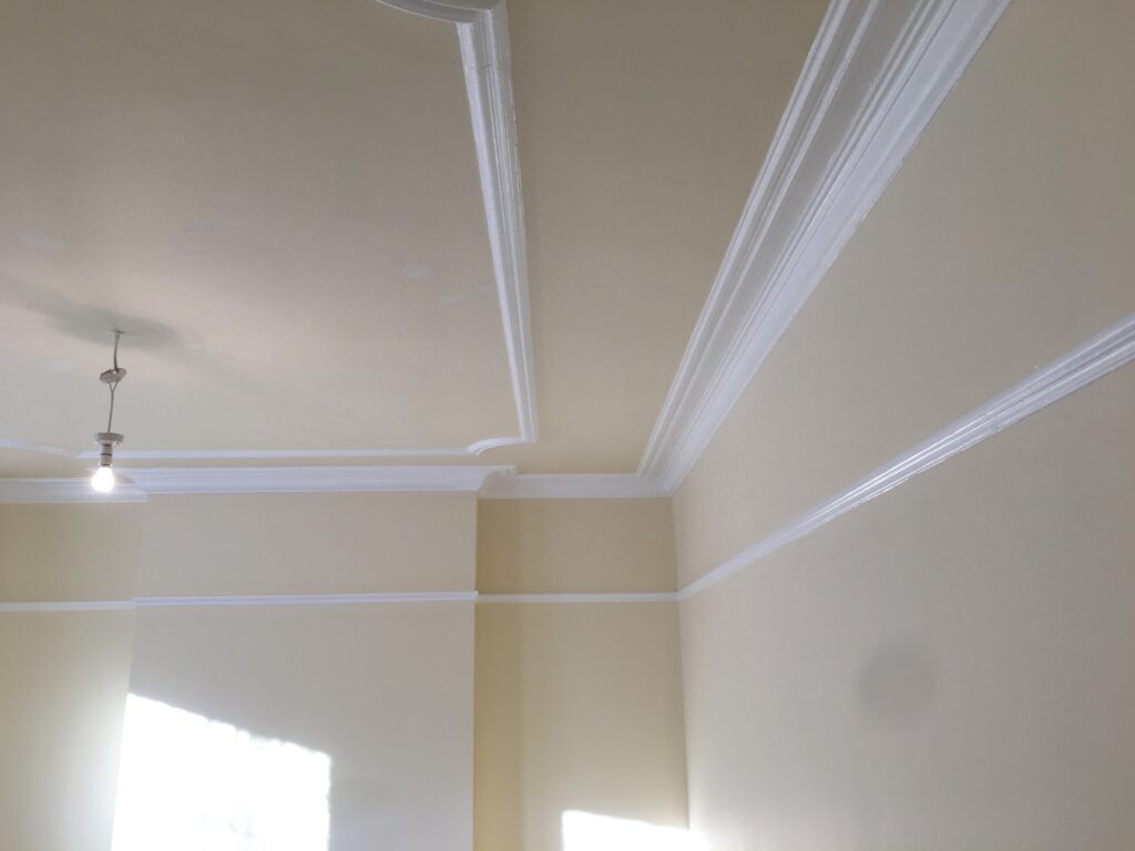 Interior painted coving detail
